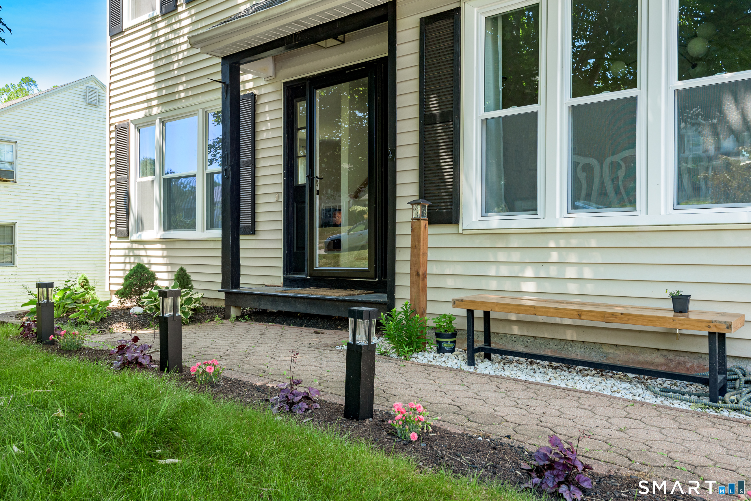 10 Dawn's Road New Milford, CT 06776 - Photo 4 of 30