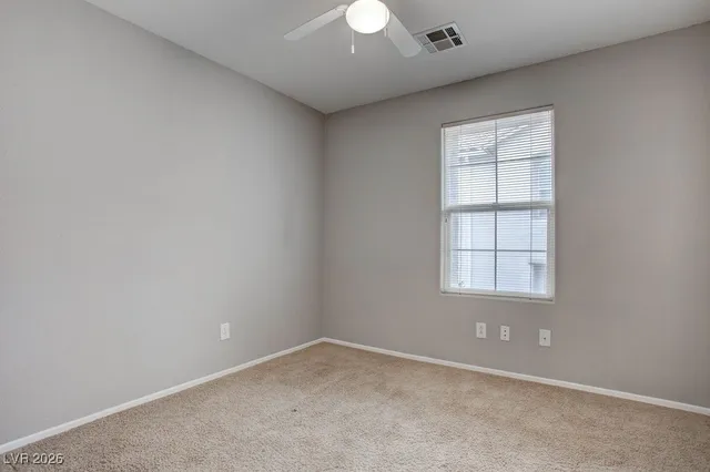 $1,950 | 27 Hudson Canyon Street, Unit 2, Henderson, NV 89012