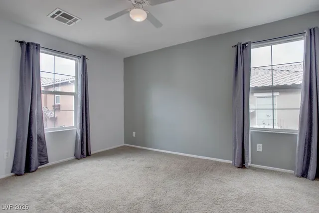 $1,950 | 27 Hudson Canyon Street, Unit 2, Henderson, NV 89012