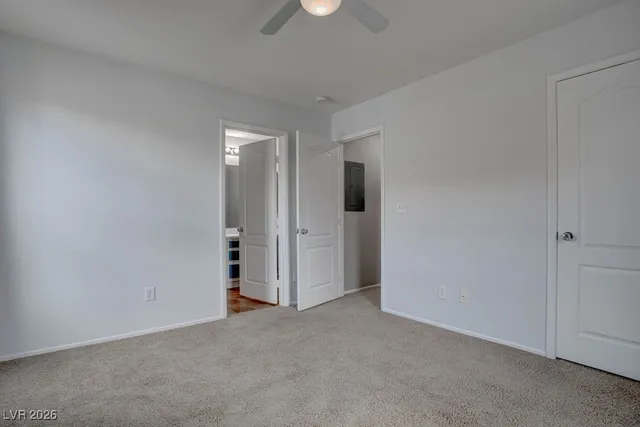 $1,950 | 27 Hudson Canyon Street, Unit 2, Henderson, NV 89012