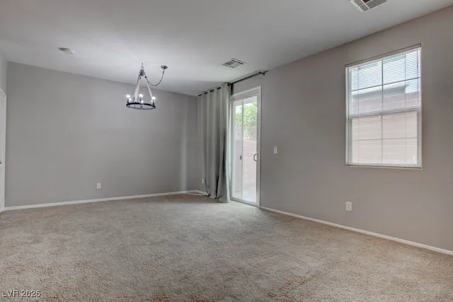 $1,950 | 27 Hudson Canyon Street, Unit 2, Henderson, NV 89012