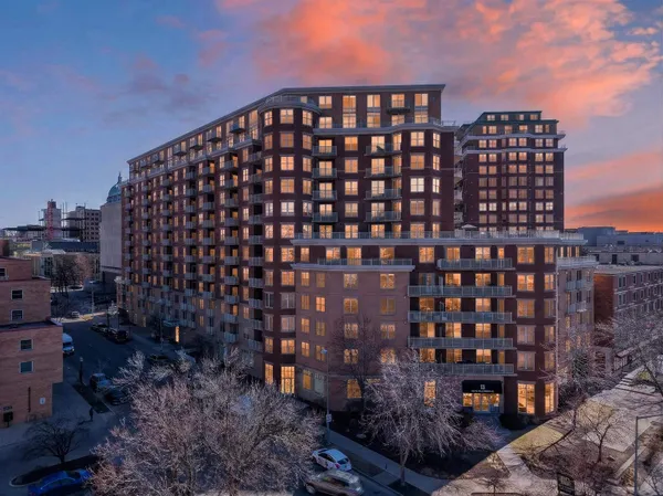 $1,750,000 | 333 West Mifflin Street, Unit 1251, Madison, WI 53703