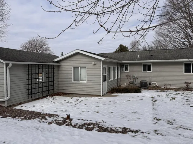 $369,000 | W8321 Homestead Place, Onalaska, WI 54650