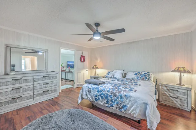 $381,900 | 208 Catfish Landing Circle, Bonneau, SC 29431