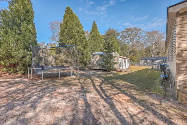 $381,900 | 208 Catfish Landing Circle, Bonneau, SC 29431