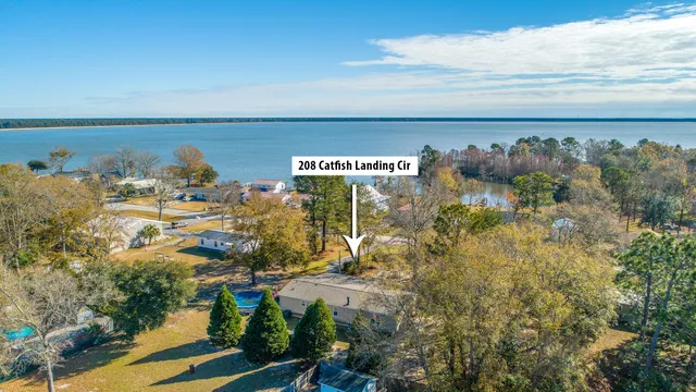 $381,900 | 208 Catfish Landing Circle, Bonneau, SC 29431