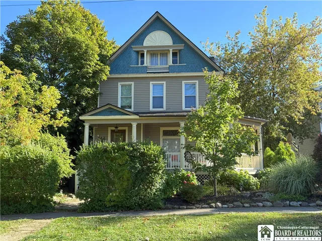 $179,000 | 15 East 5th Street, Dunkirk, NY 14048