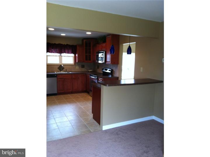 49 Hardy Road Levittown, PA 19056 - Photo 17 of 24 Kitchen