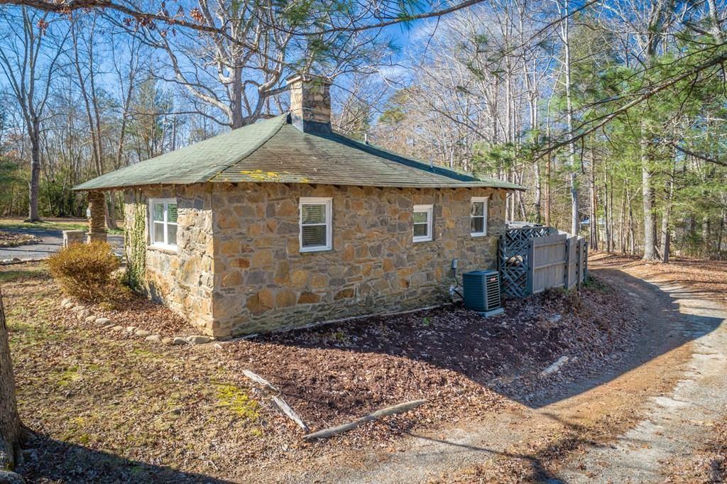 1800 North Powerhouse Road Morganton, NC 28655 - Photo 24 of 30 Gallery Image 24