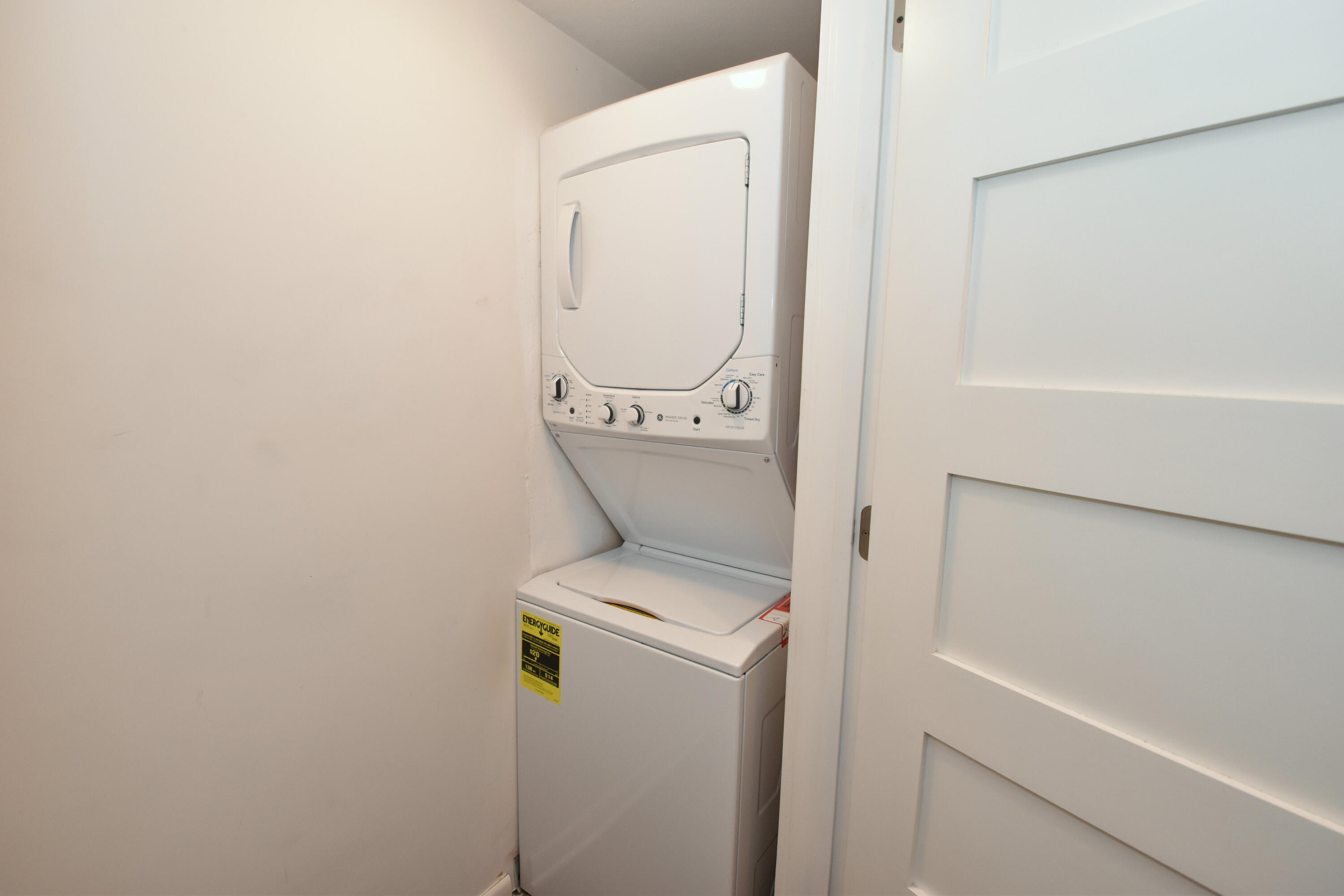 111 11th Street, Unit 1CN Racine, WI 53403 - Photo 29 of 49 Laundry