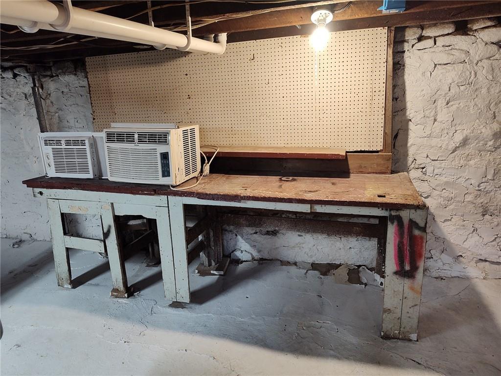 533 3rd Street Pitcairn, PA 15140 - Photo 37 of 37 a workspace with furniture and window