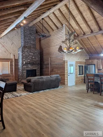 $849,000 | 4277-4279 Gooding Street, Island Park, ID 83429