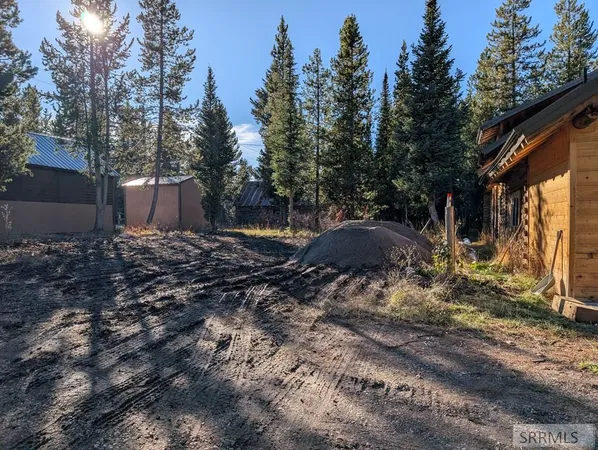 $849,000 | 4277-4279 Gooding Street, Island Park, ID 83429