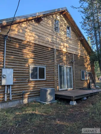 $849,000 | 4277-4279 Gooding Street, Island Park, ID 83429