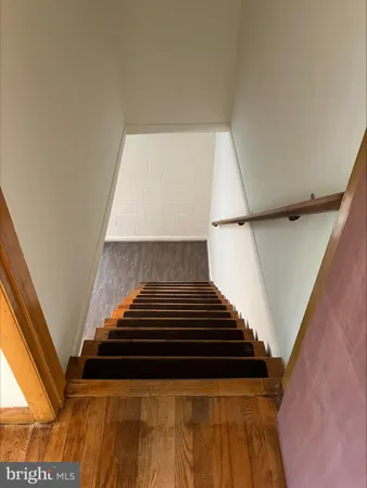 a view of entryway