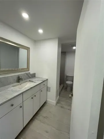 $2,150 | 2160 Southwest 16th Avenue, Unit 115, Miami, FL 33145