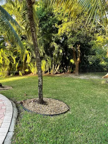 $2,150 | 2160 Southwest 16th Avenue, Unit 115, Miami, FL 33145