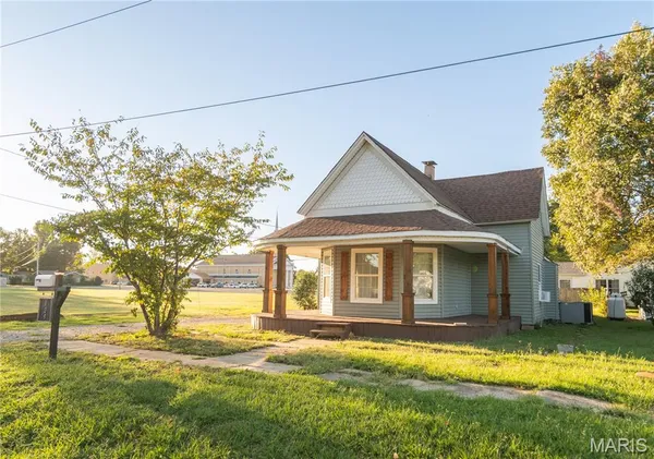 $142,500 | 125 West St Francis Street, Dexter, MO 63841