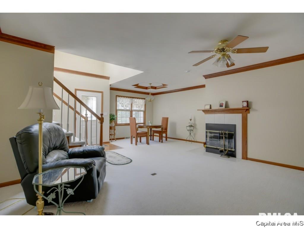 2508 B Chapel Hill Road Springfield, IL 62702 - Photo 4 of 32