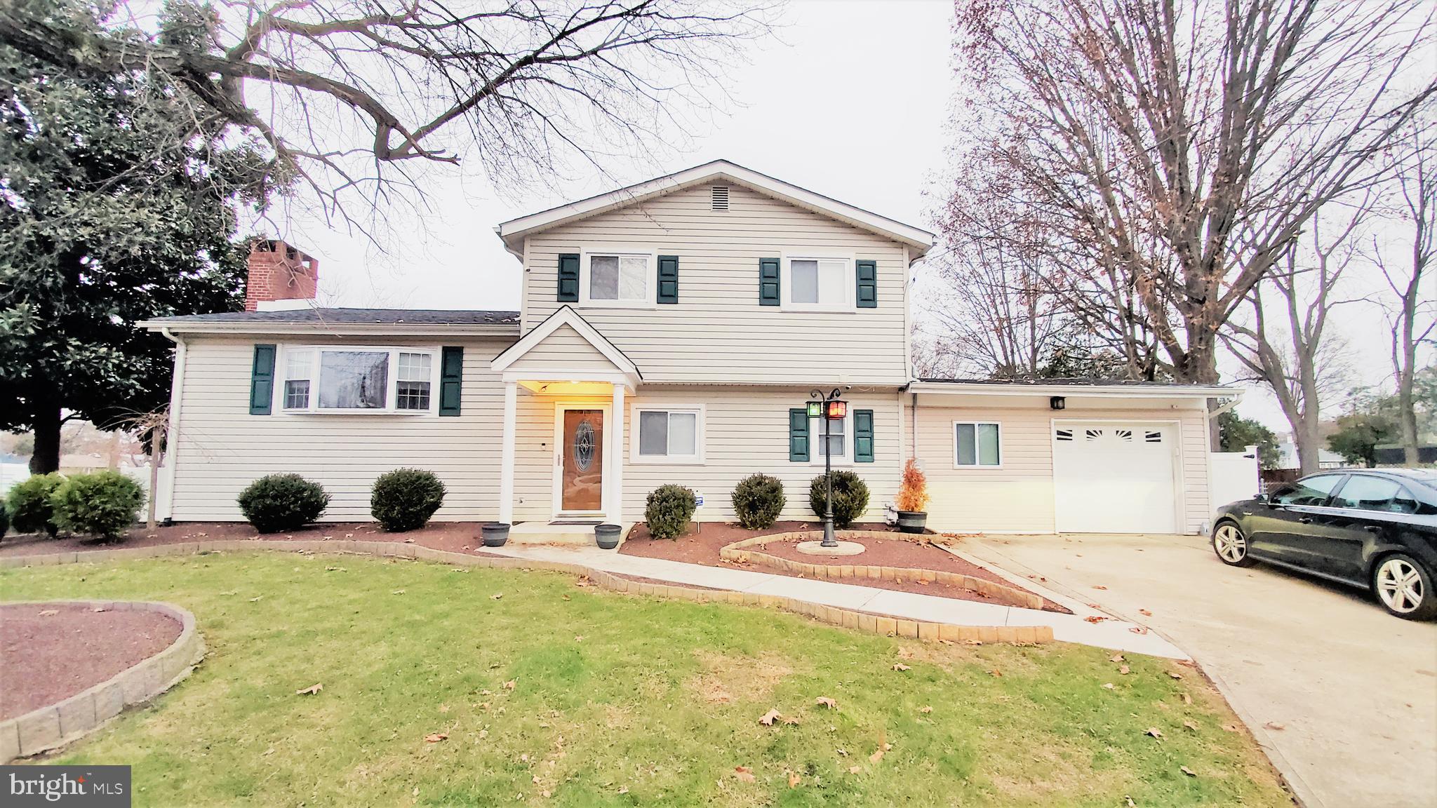 4 Mill Bend Road Hamilton, NJ 08690 - Photo 1 of 88 Gallery Image 1