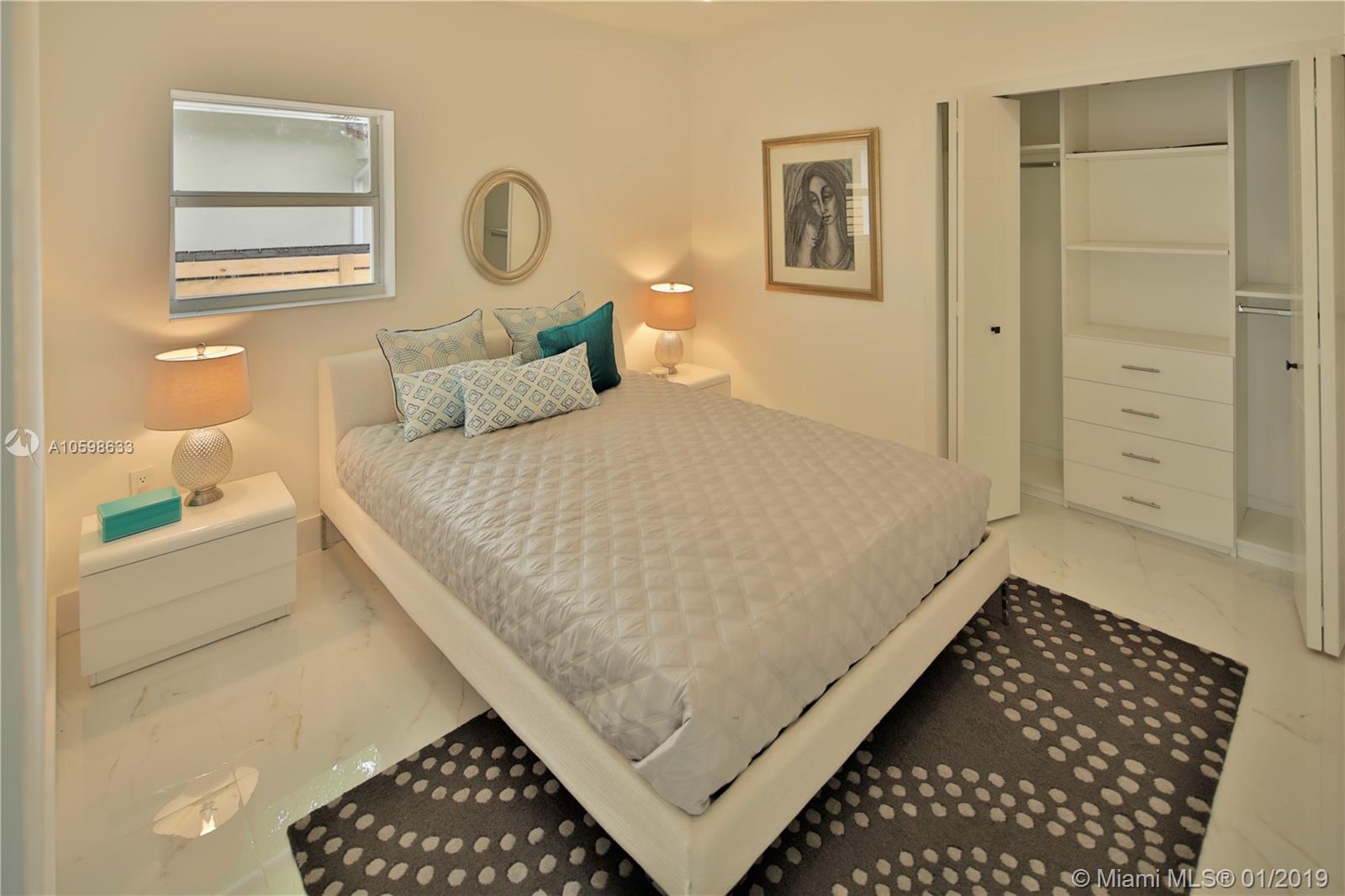 43 Southwest 18th Road Miami, FL 33129 - Photo 13 of 31 Gallery Image 13