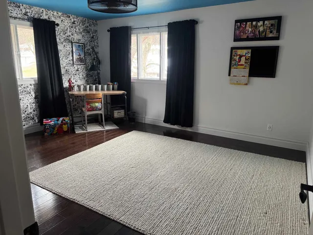 $329,900 | 715 South Cairns Avenue, Richland Center, WI 53581