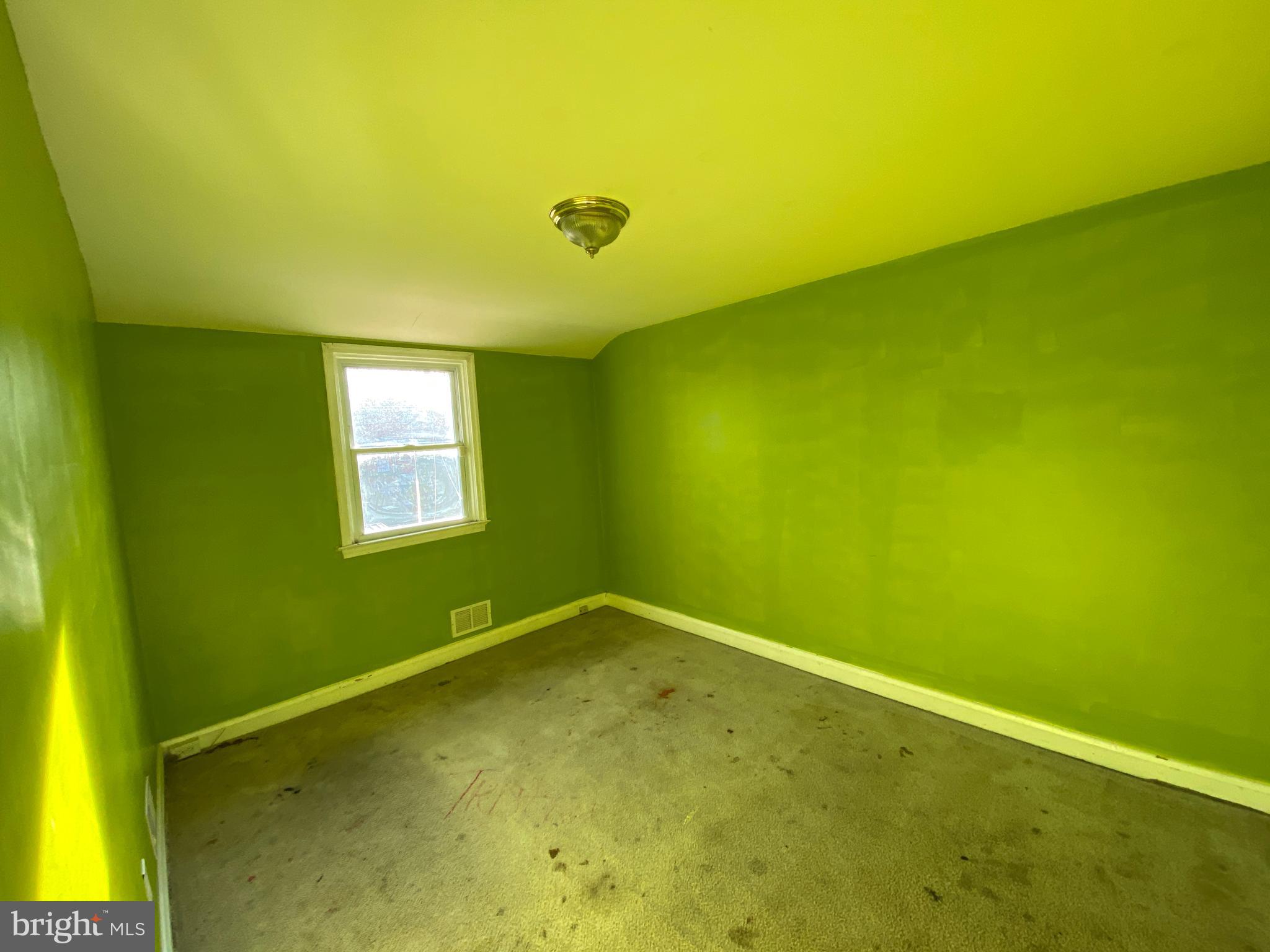 1907 Ramblewood Road Baltimore, MD 21239 - Photo 9 of 13