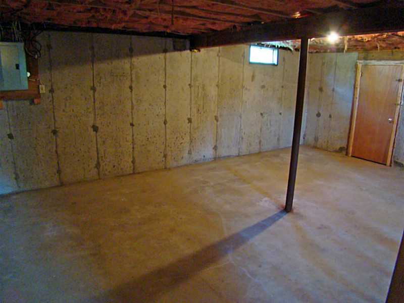 23 Buck Road Middletown, RI 02842 - Photo 21 of 21 Cellar or Basement.