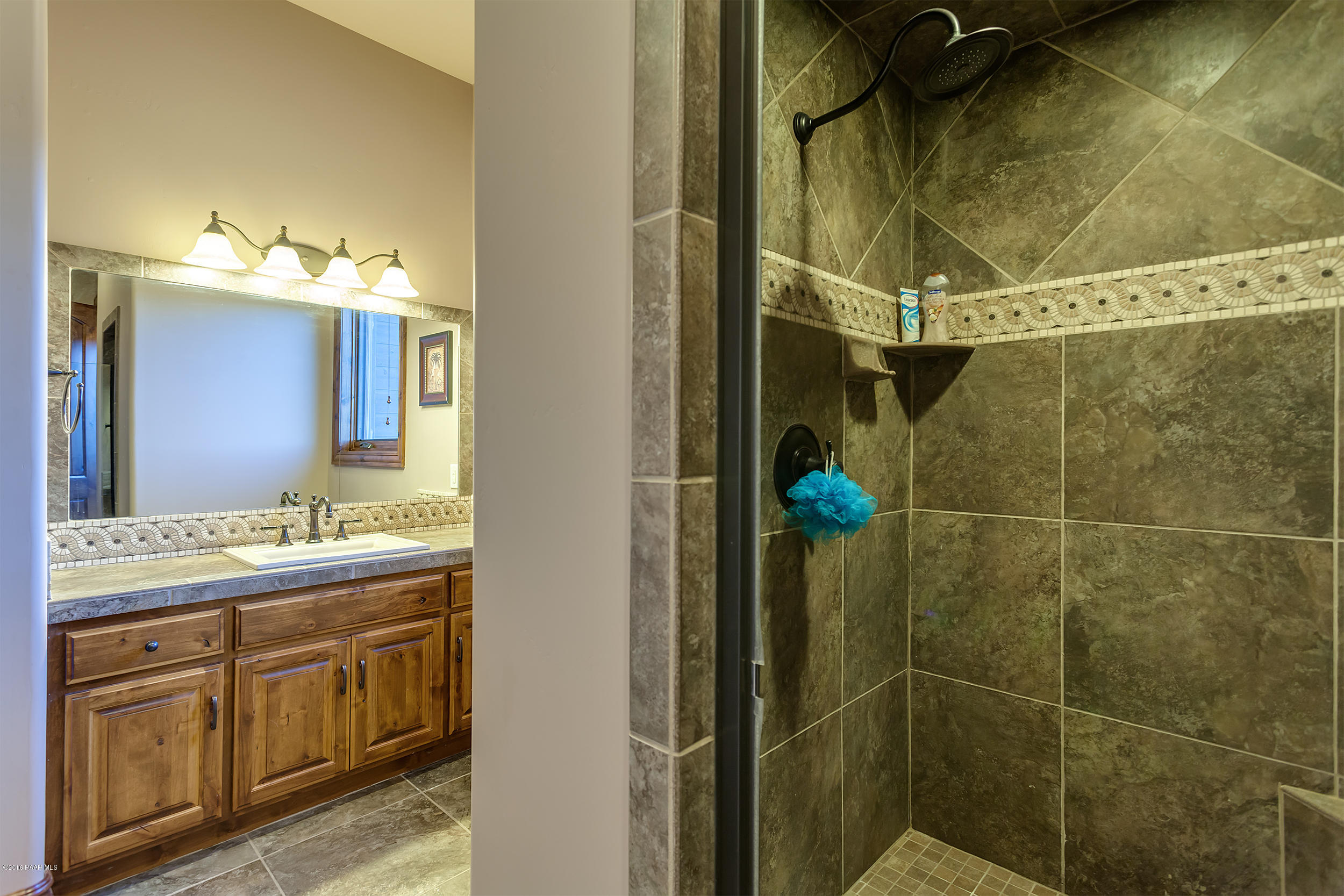 2188 Forest Mountain Road Prescott, AZ 86303 - Photo 35 of 51 Guest Bathroom