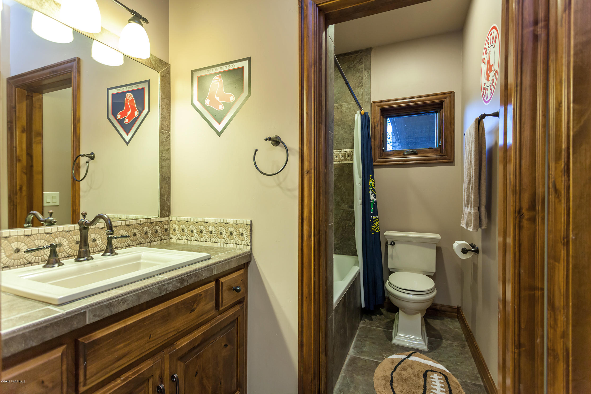 2188 Forest Mountain Road Prescott, AZ 86303 - Photo 37 of 51 Bath