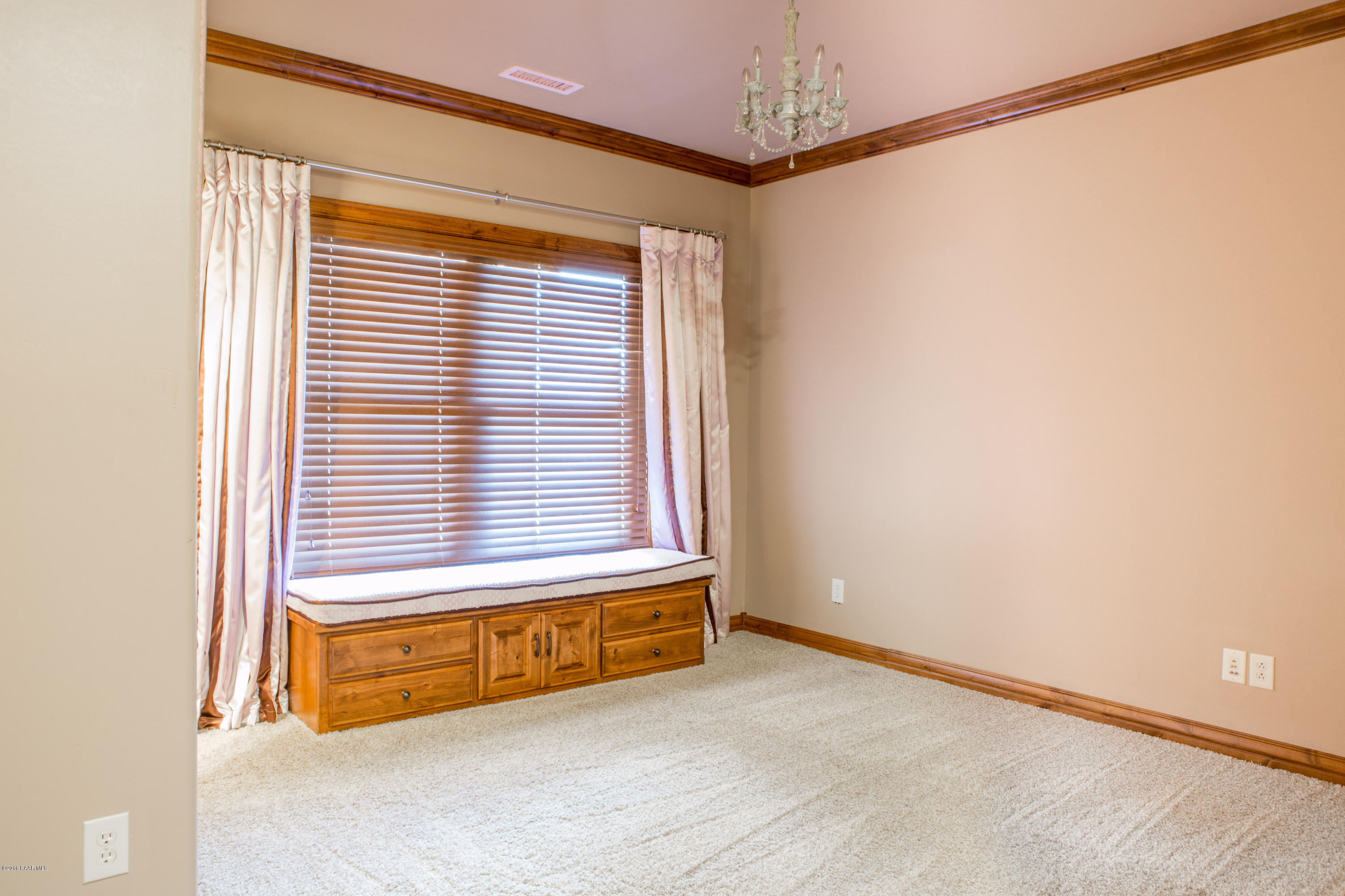 2188 Forest Mountain Road Prescott, AZ 86303 - Photo 39 of 51 Guest room 5