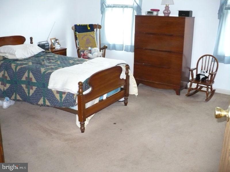 1725 Wilderness Road Lancaster, PA 17603 - Photo 6 of 13 Gallery Image 6