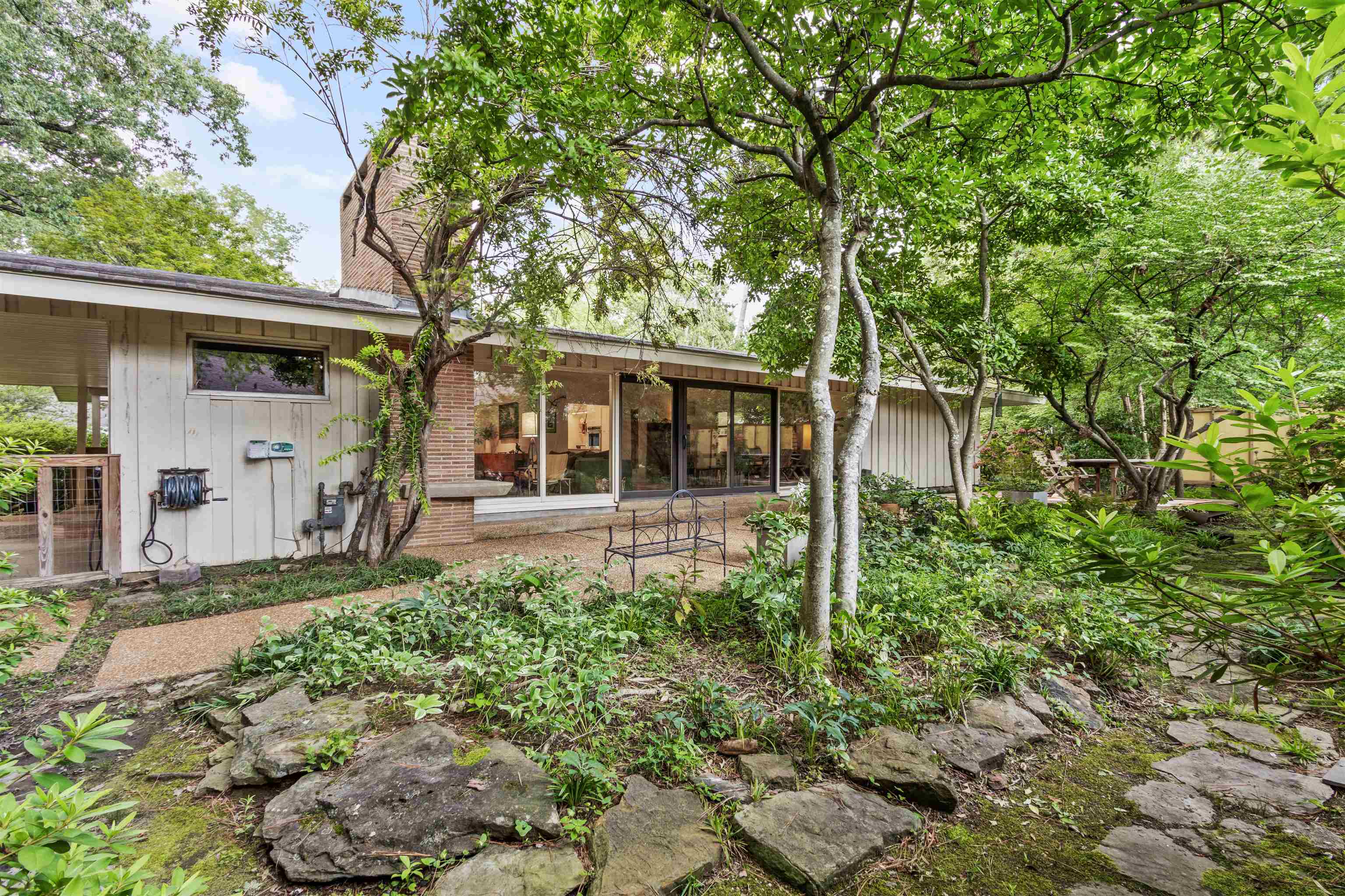 998 Fair Meadow Road Memphis, TN 38117 - Photo 34 of 40 Gallery Image 34