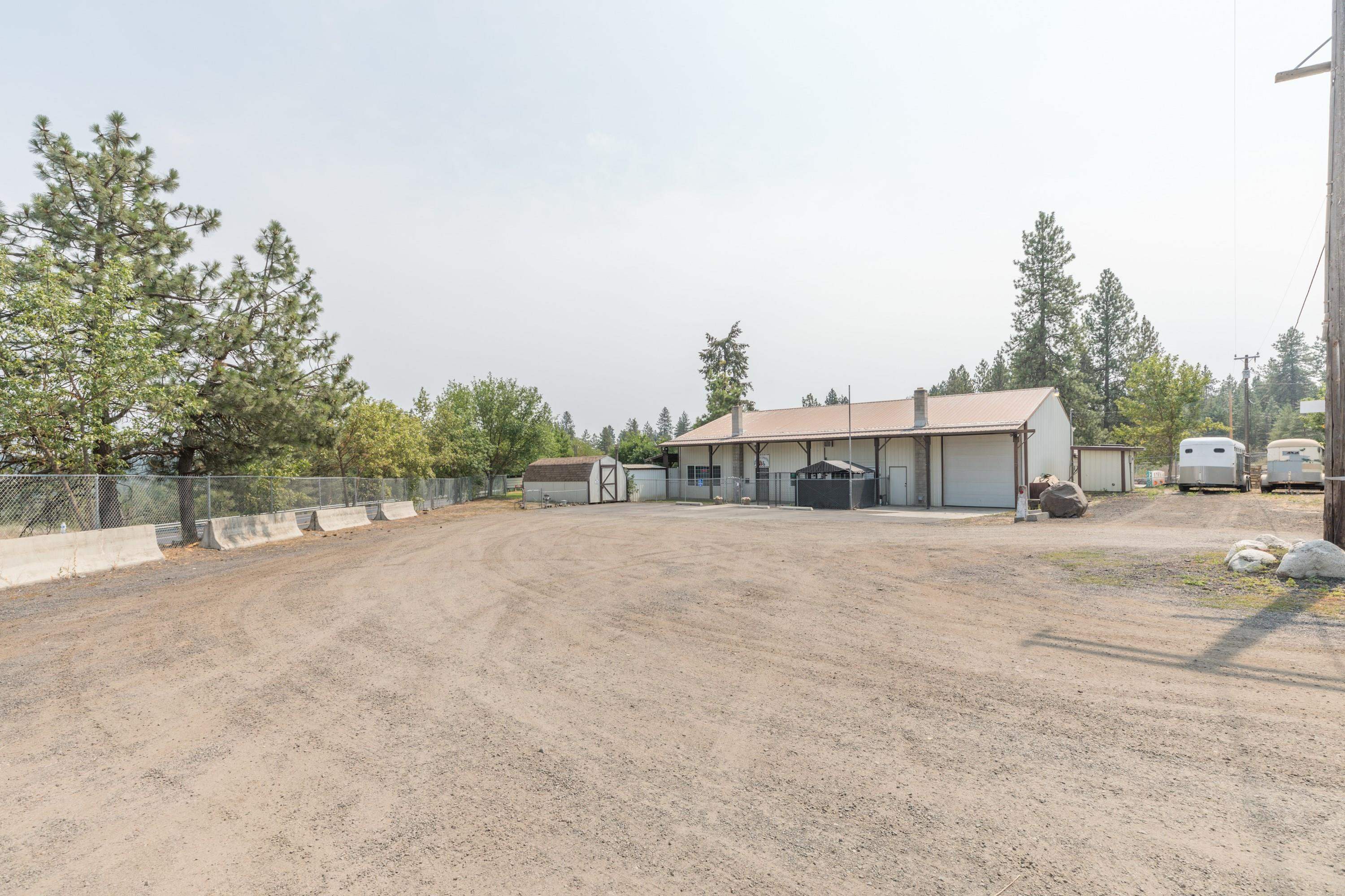 2704 North Colville Road Spokane, WA 99224 - Photo 1 of 37