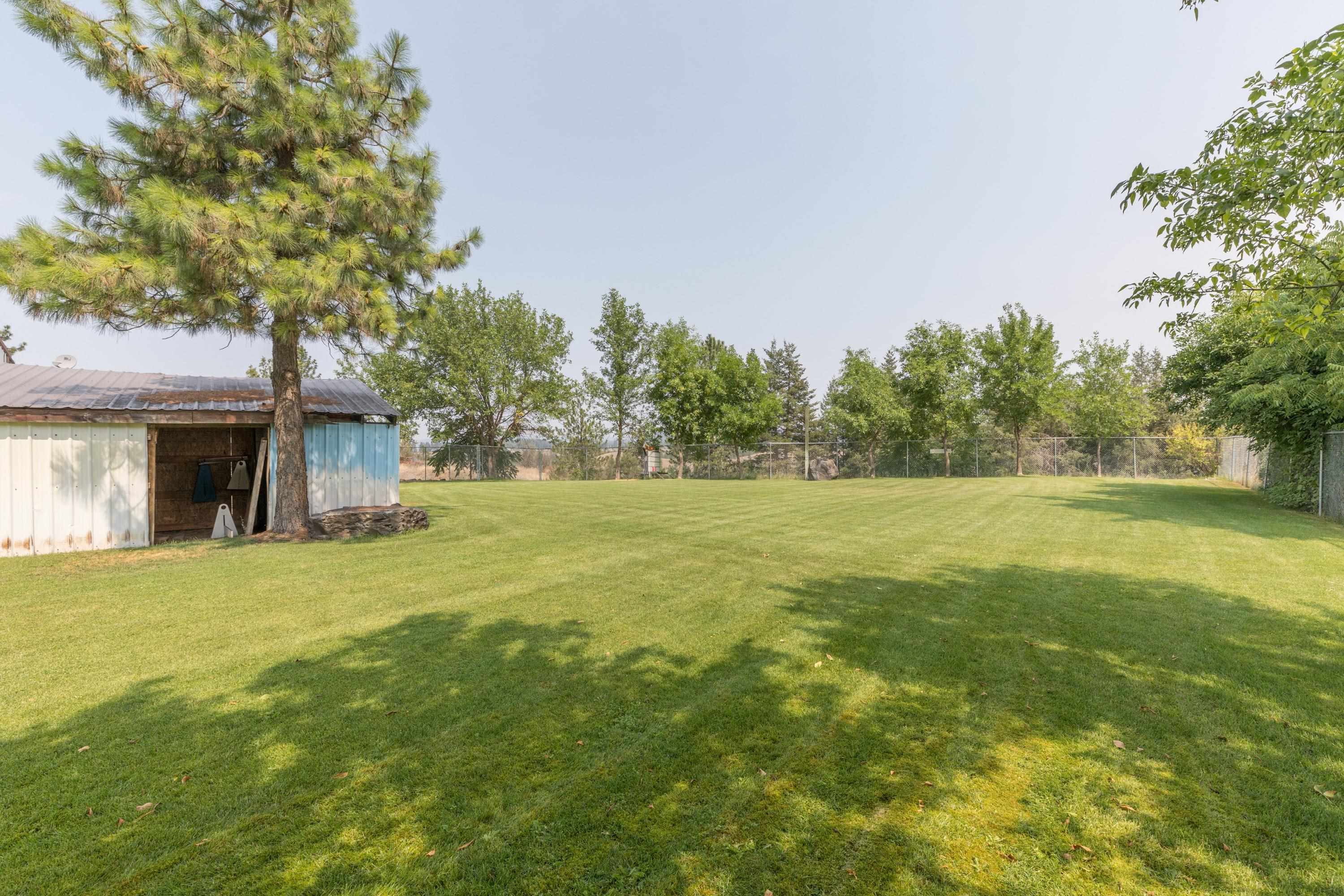 2704 North Colville Road Spokane, WA 99224 - Photo 25 of 37