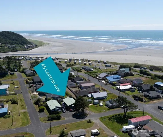 $555,000 | 41 Central Avenue, Pacific Beach, WA 98571