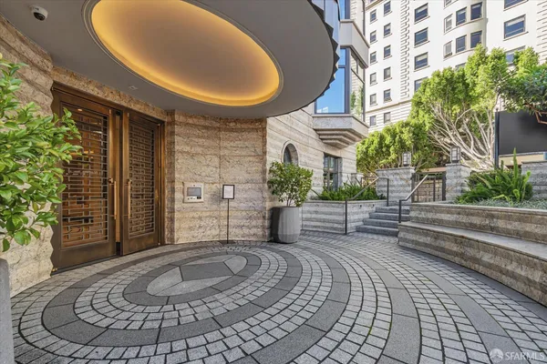 $15,000 | 875 California Street, Unit 202, San Francisco, CA 94108