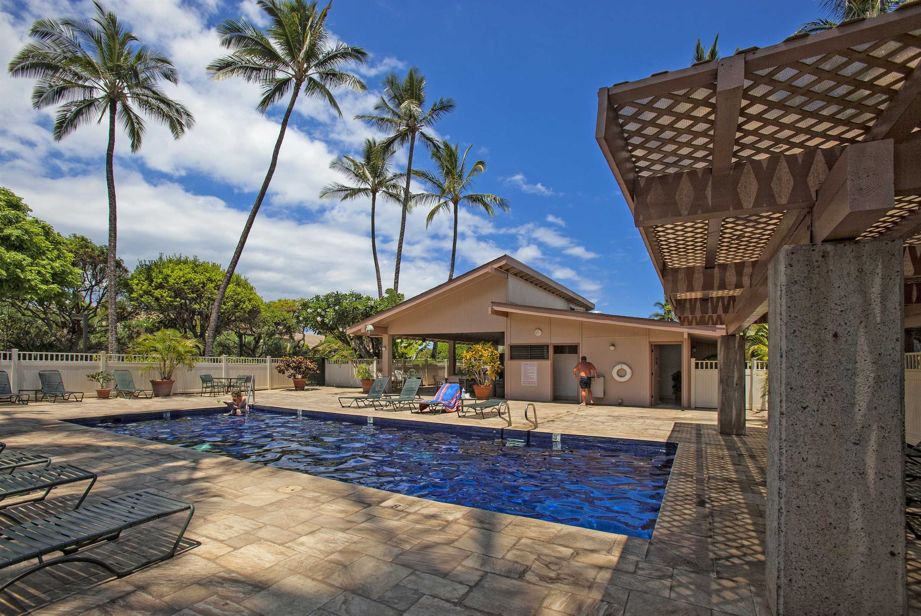 2531 South Kihei Road, Unit D512 Kihei, HI 96753 - Photo 21 of 23 Pool