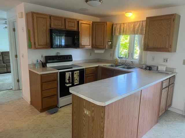77 Shadow Lake Road Salem, NH 03079 - Photo 7 of 13