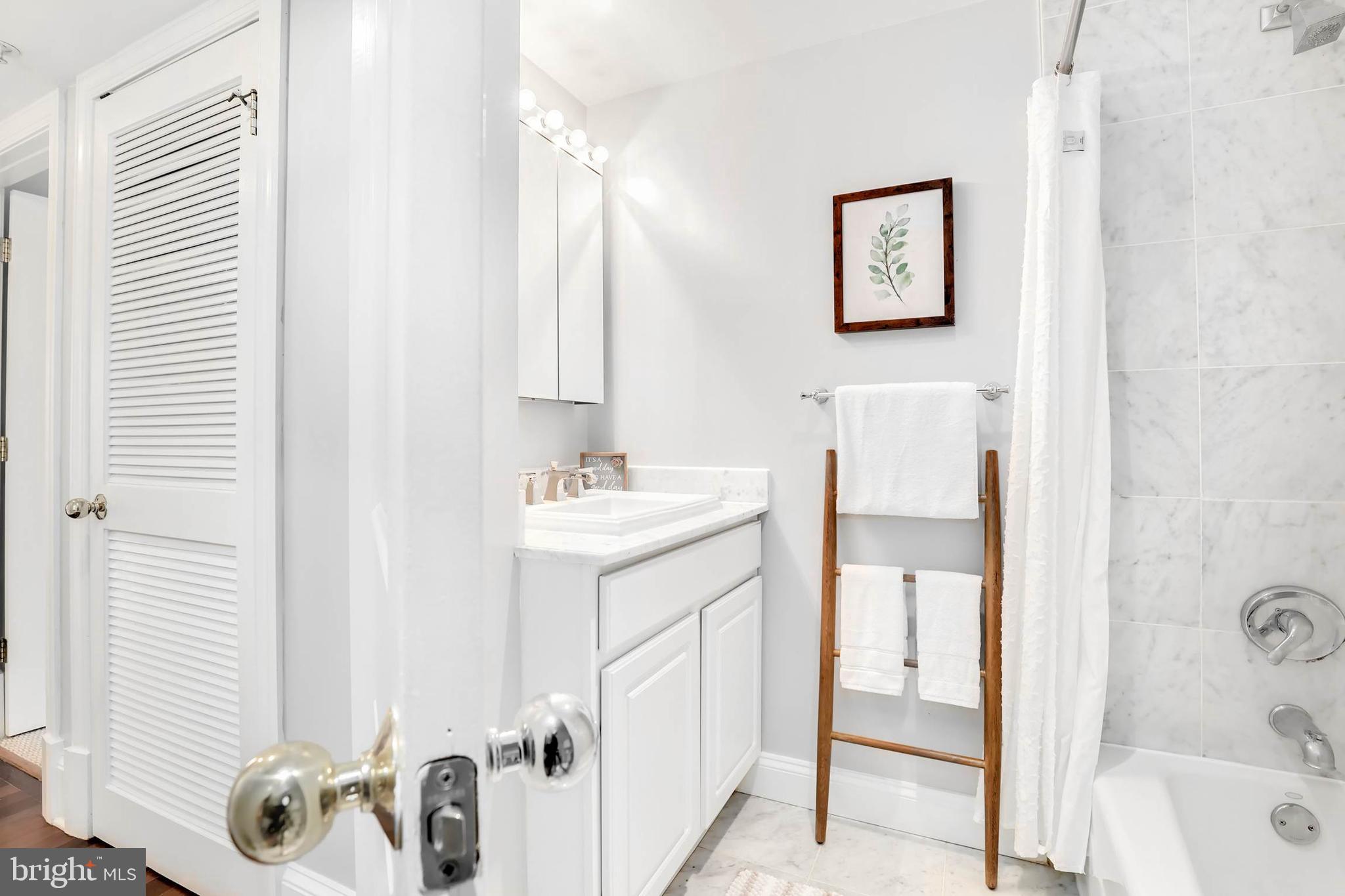 1465 Columbia Road Northwest, Unit 103 Washington, DC 20009 - Photo 22 of 25 Gallery Image 22