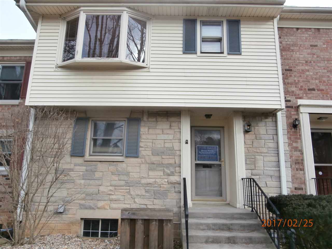 160 North Park Ridge Road, Unit 160 Bloomington, IN 47408 - Photo 1 of 6 Gallery Image 1