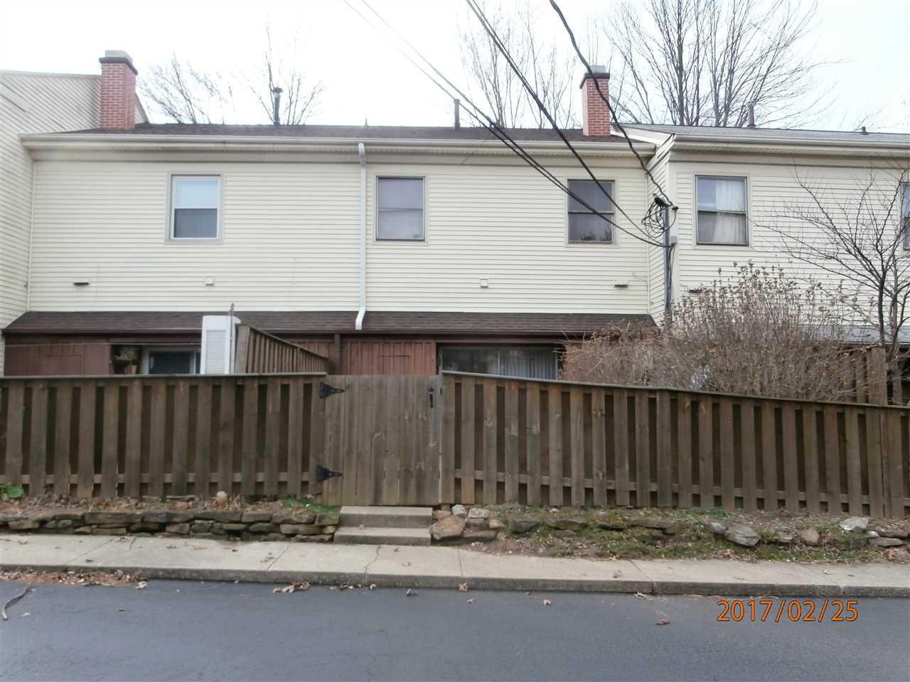 160 North Park Ridge Road, Unit 160 Bloomington, IN 47408 - Photo 4 of 6 Gallery Image 4