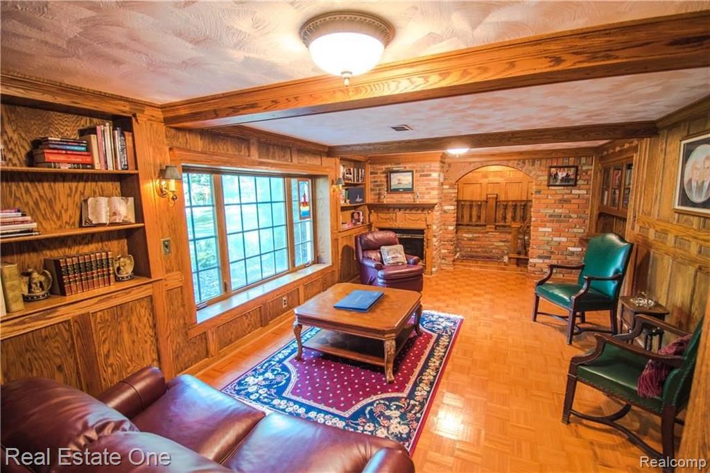 590 Lehigh Road Rochester Hills, MI 48307 - Photo 21 of 37