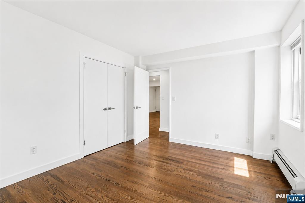 2205 North Central Road, Unit 3C Fort Lee, NJ 07024 - Photo 4 of 6