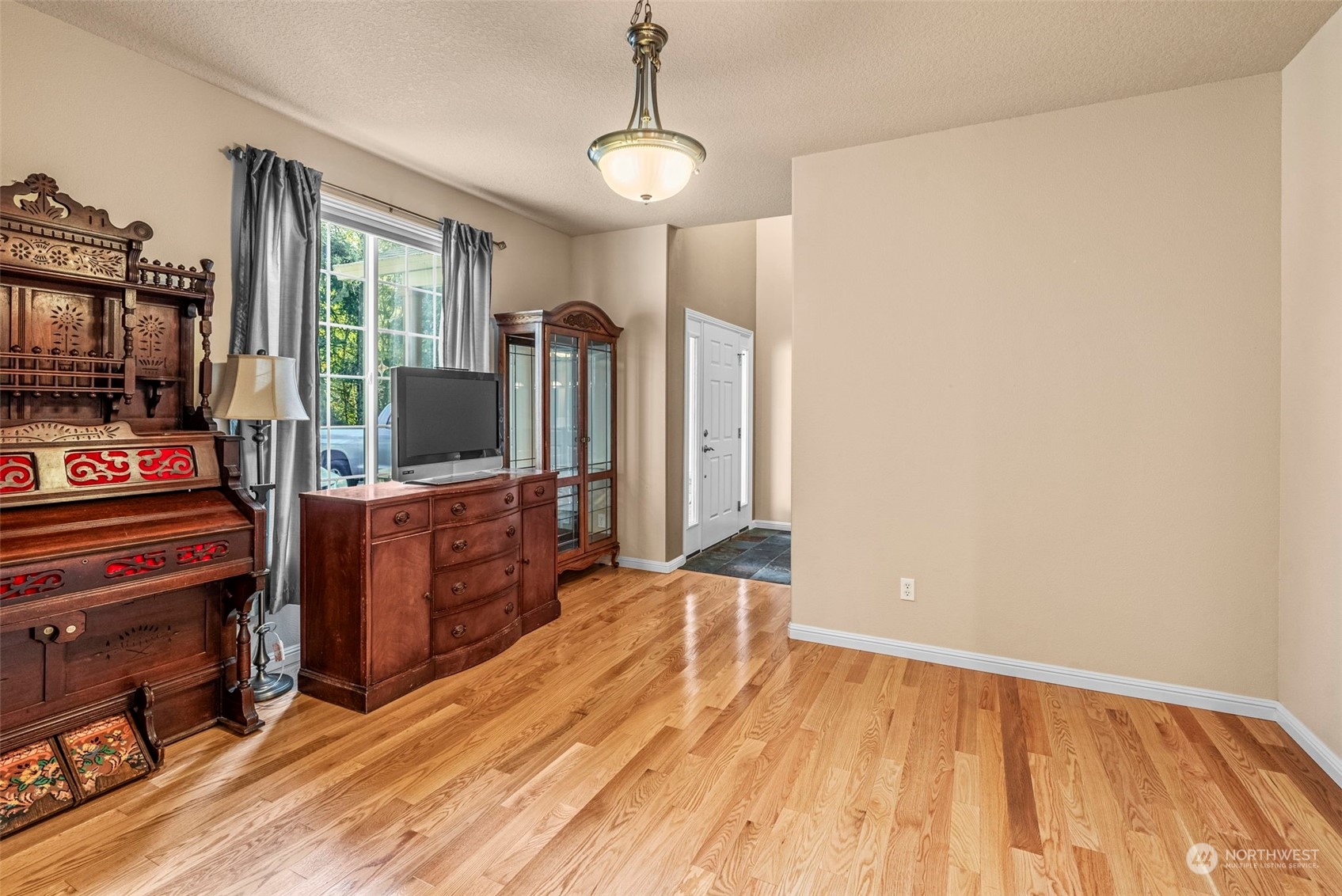 190 Shanghai Road Kelso, WA 98626 - Photo 10 of 40 Gallery Image 10