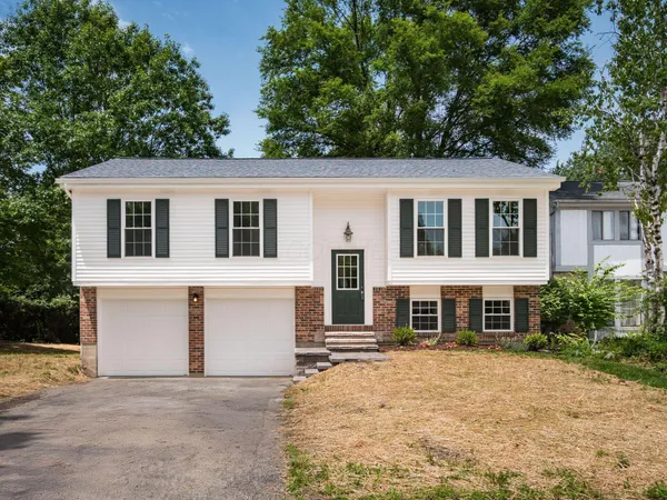 $349,900 | 3975 Leather Stocking Trail, Columbus, OH 43230