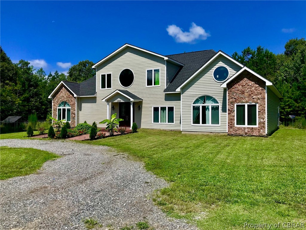 3939 Funny Farm Road Hayes, VA 23072 - Photo 1 of 17 Gallery Image 1