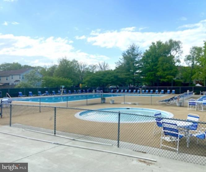 14800 Rydell Road, Unit 201 Centreville, VA 20121 - Photo 30 of 31 Conveniently Located Next to the Large Pool
