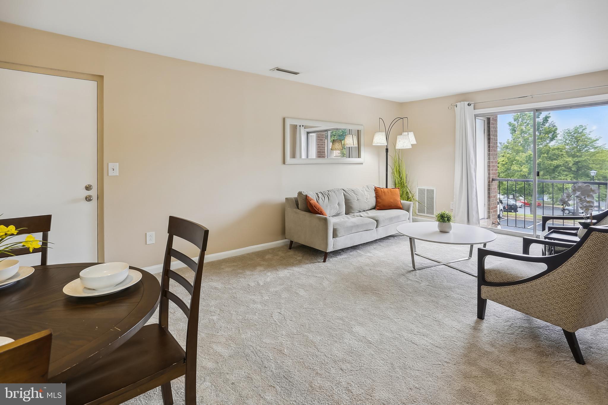 14800 Rydell Road, Unit 201 Centreville, VA 20121 - Photo 10 of 31 Very spacious living room and dining room combo