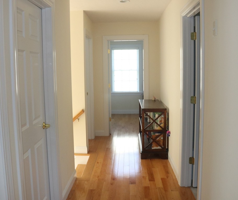8 Henley Road Acton, MA 01720 - Photo 10 of 19 Gallery Image 10